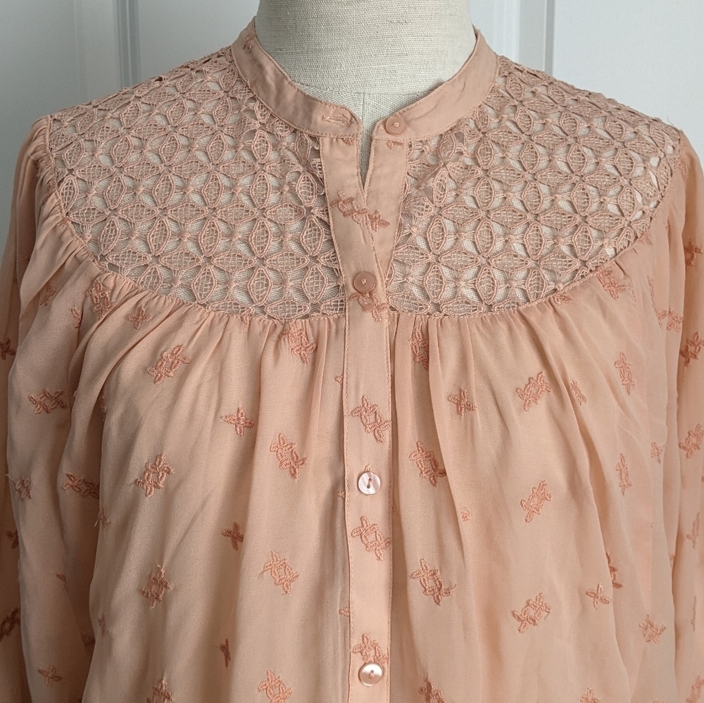 Lucky Brand Blouse Embroidered Semi-Sheer Lace Button Front Rose Tan S/M NWT - Picture 6 of 14